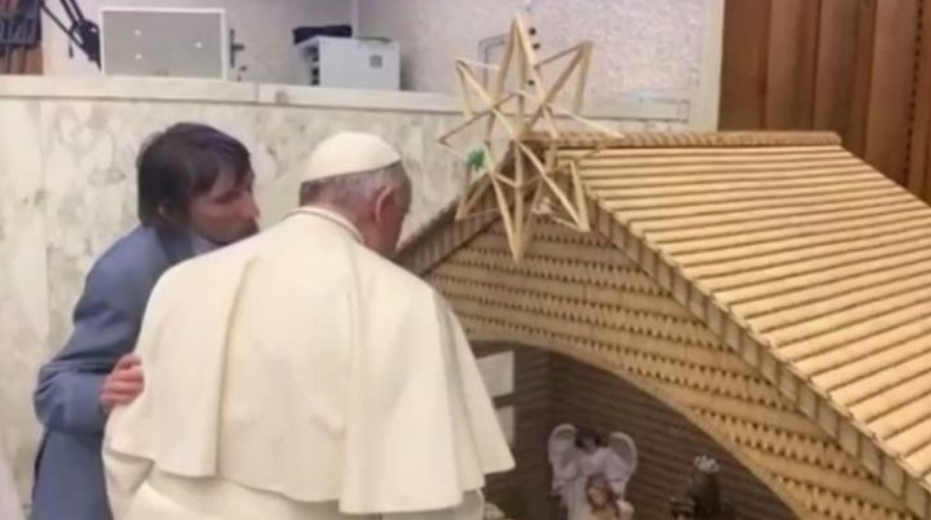 Największa na świecie szopka bożonarodzeniowa z zapałek już w Watykanie