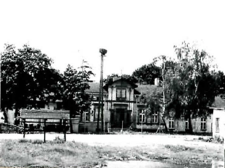 Pozostałości pałacu w Kasprowie